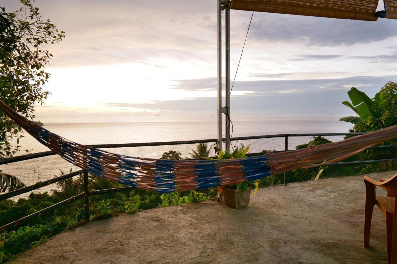 The View Padang, Amazing View, 8 Mins Mentawai Fast Ferry, Cold Beer,Close To Restaurants Padang (Sumatra) Exterior foto