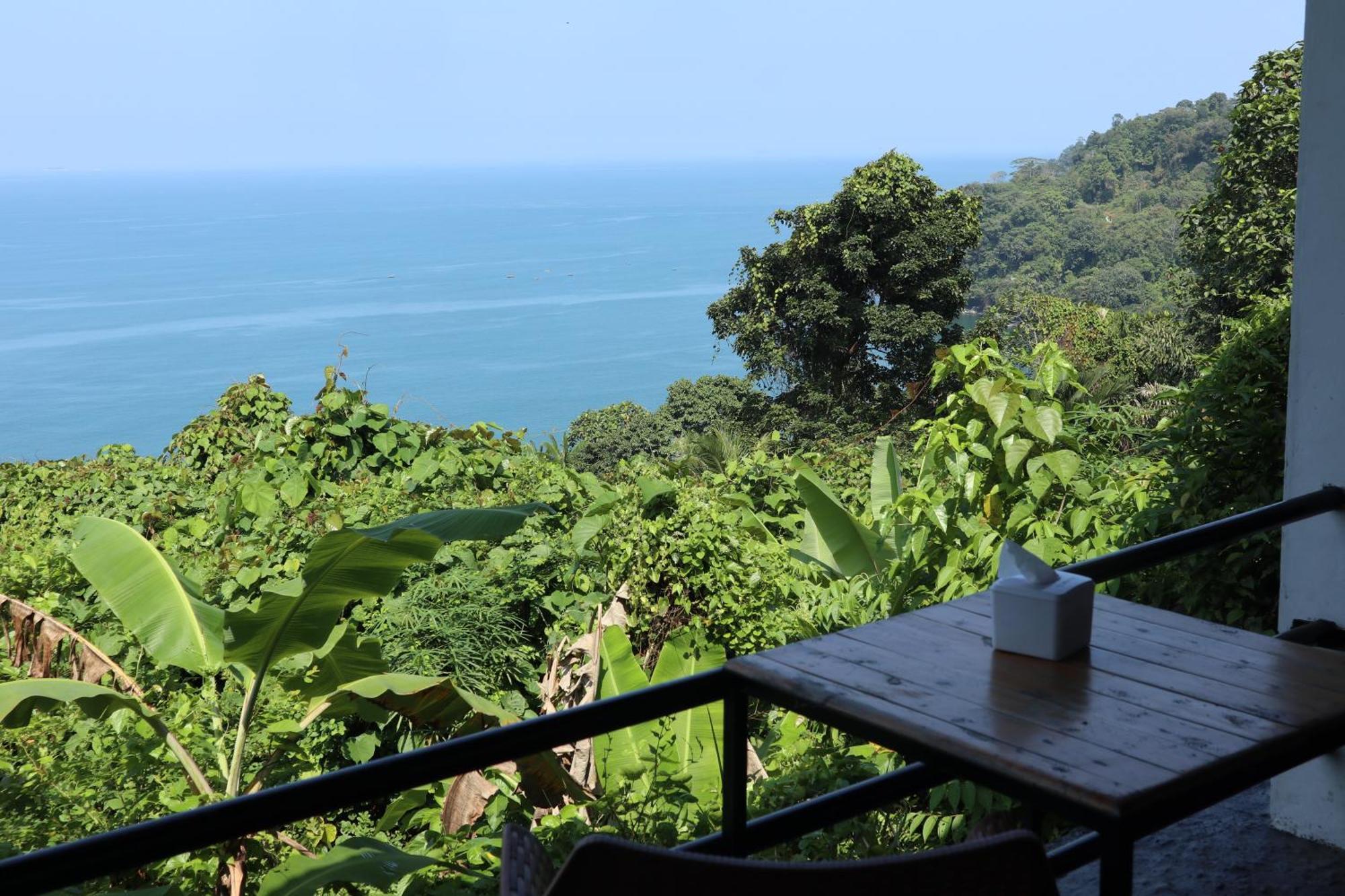 The View Padang, Amazing View, 8 Mins Mentawai Fast Ferry, Cold Beer,Close To Restaurants Padang (Sumatra) Exterior foto