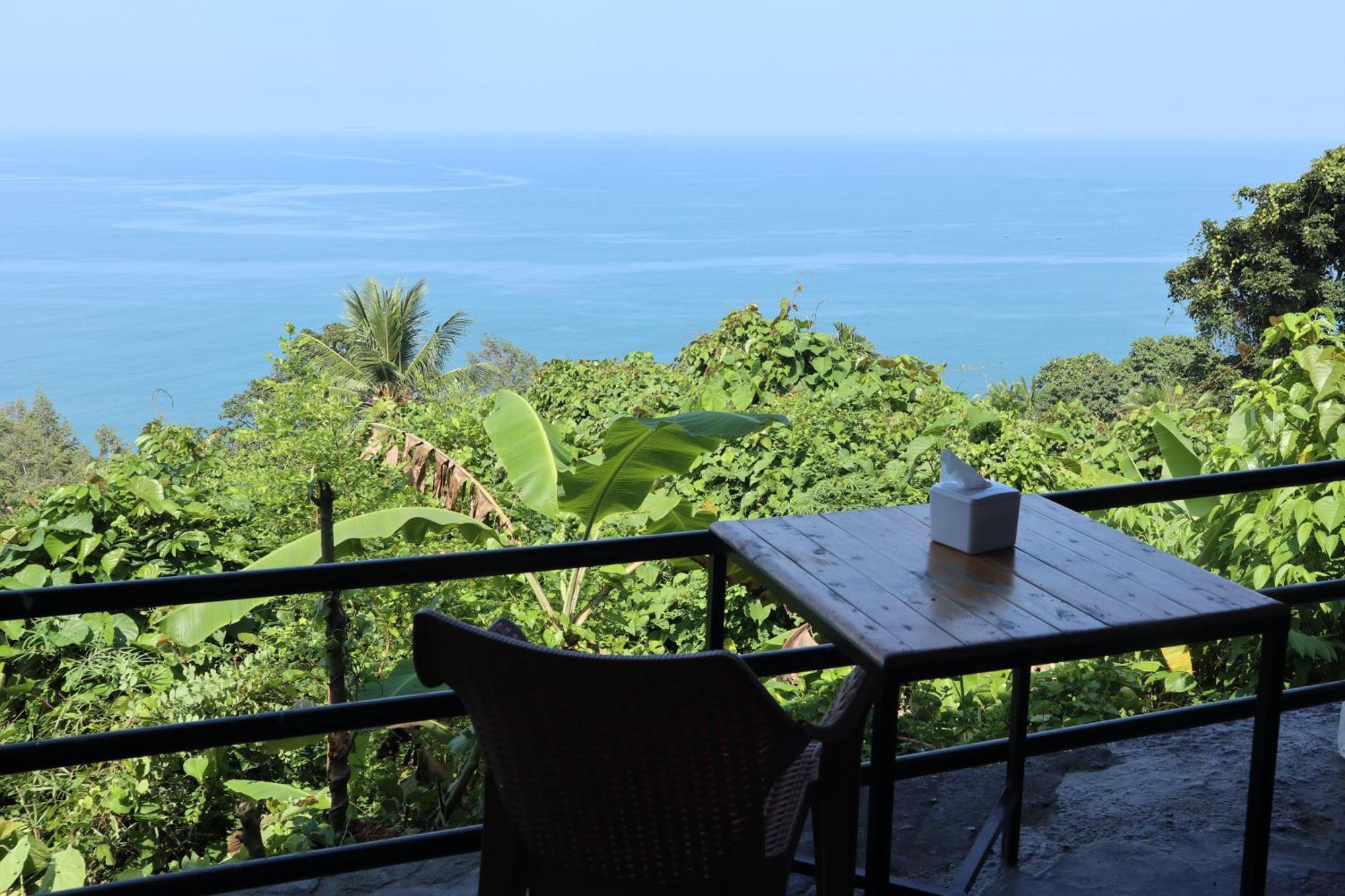 The View Padang, Amazing View, 8 Mins Mentawai Fast Ferry, Cold Beer,Close To Restaurants Padang (Sumatra) Exterior foto